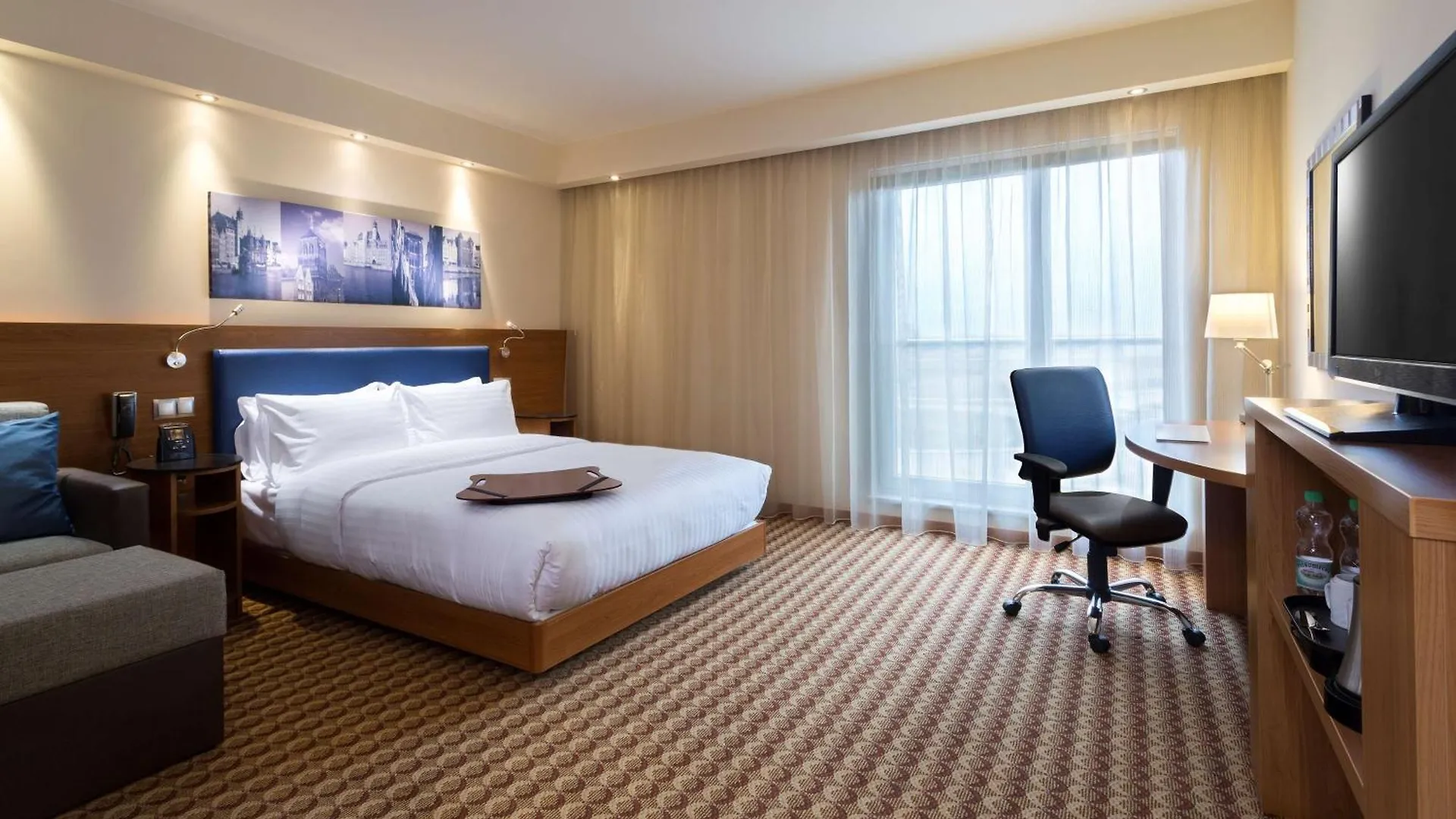 Hotel Hampton By Hilton Gdansk Airport