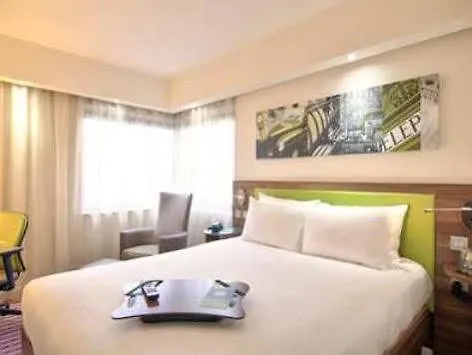 Hotel Hampton By Hilton Gdansk Airport