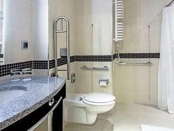Hampton By Hilton Gdansk Airport Hotel 3*,