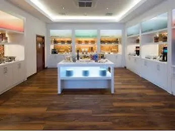 ***  Hampton By Hilton Gdansk Airport Hotel Polen